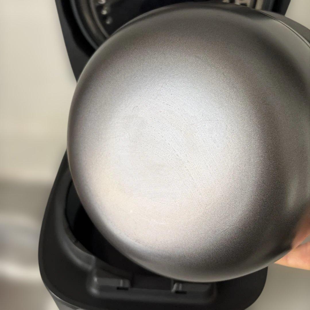 zojirushi 炊飯器 黒 NW-QA10象印　美品　格安