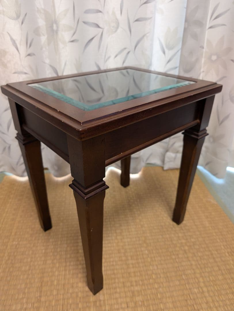 花台　サイドテーブル　マルニ