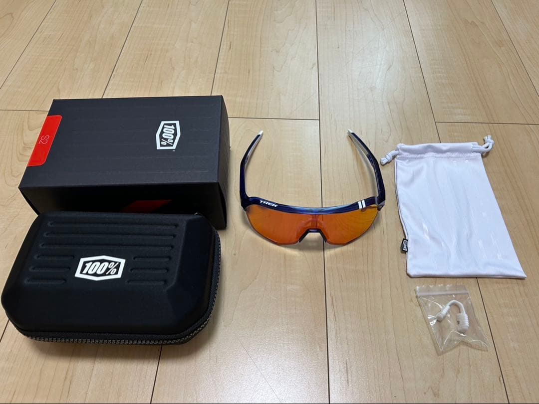 ワンハンドレッド100%サングラス S2