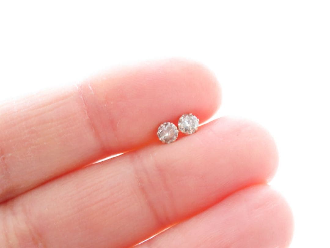ハ*チ様 【本物保証】K10PG 天然ダイヤモンド 計0.38ct ピアス　一粒