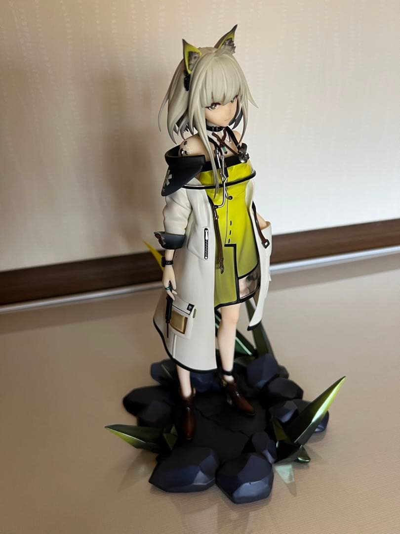 【2点セット】ケルシー　APEX フィギュア　＆ねんどろいど アークナイツ