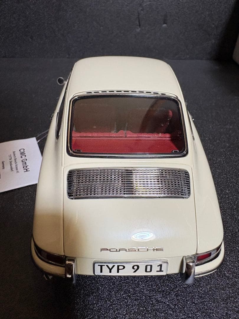 CMC 1/18 ポルシェ 901(911) 1964 アイボリー