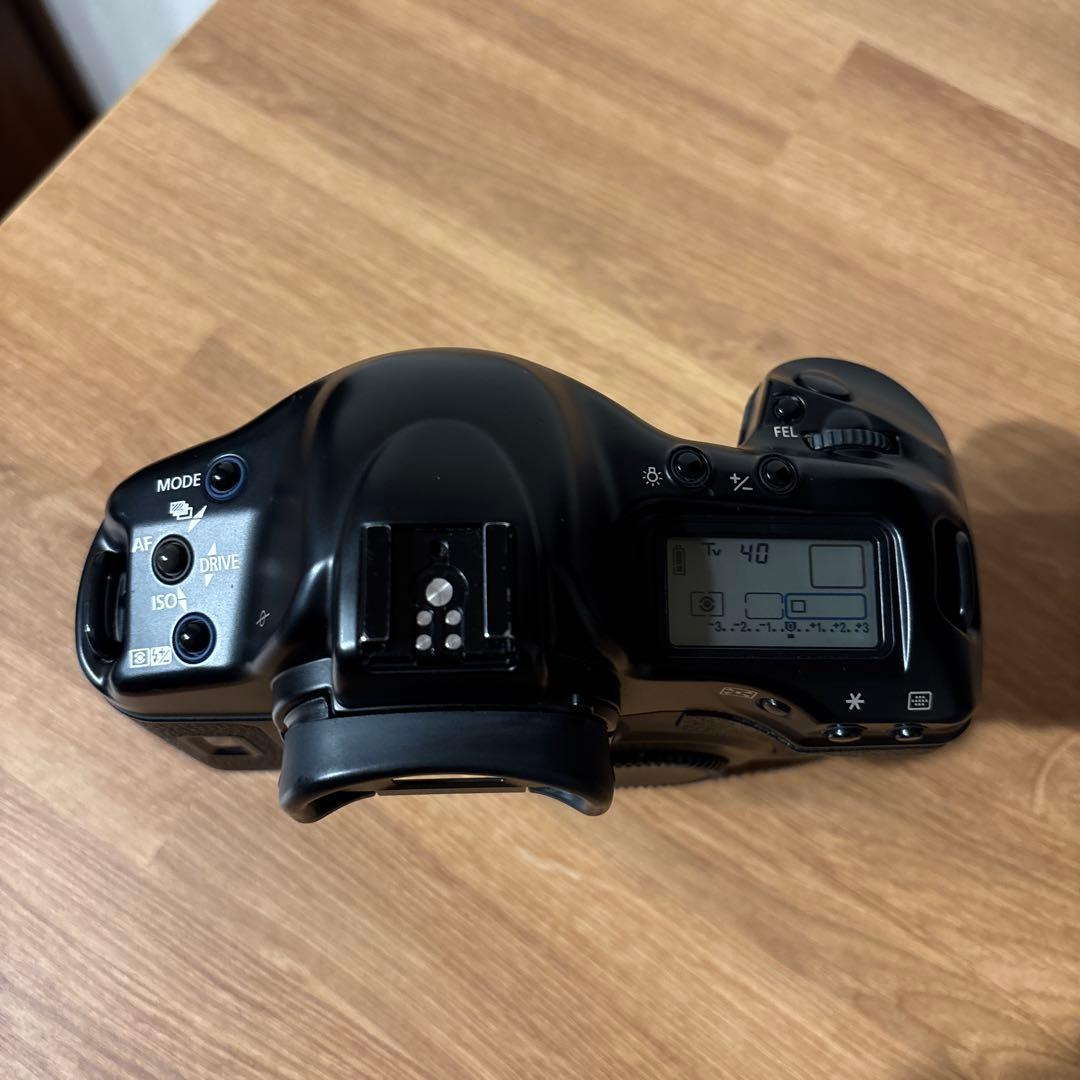 ［美品］Canon EOS-1V　フィルム一眼レフカメラ