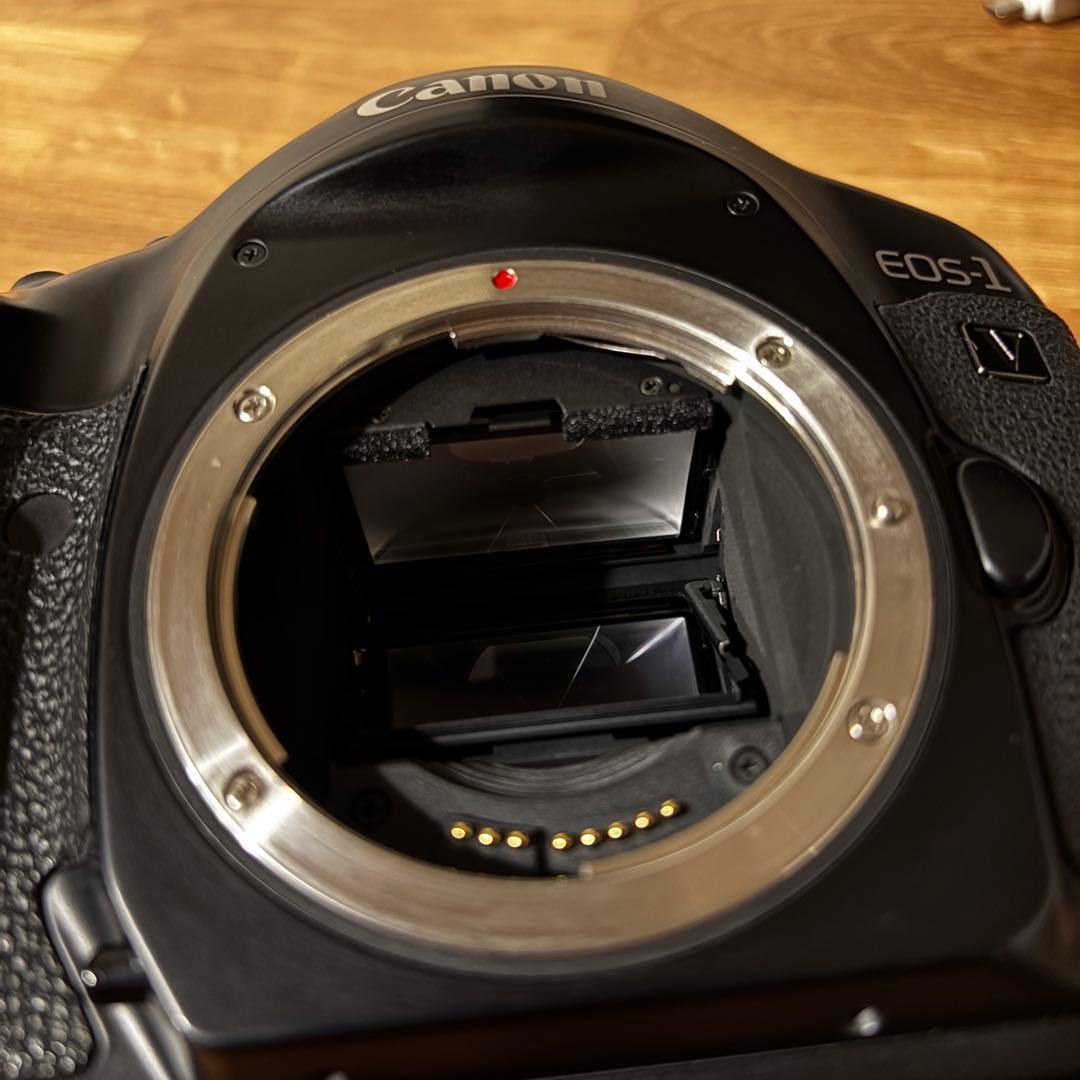 ［美品］Canon EOS-1V　フィルム一眼レフカメラ