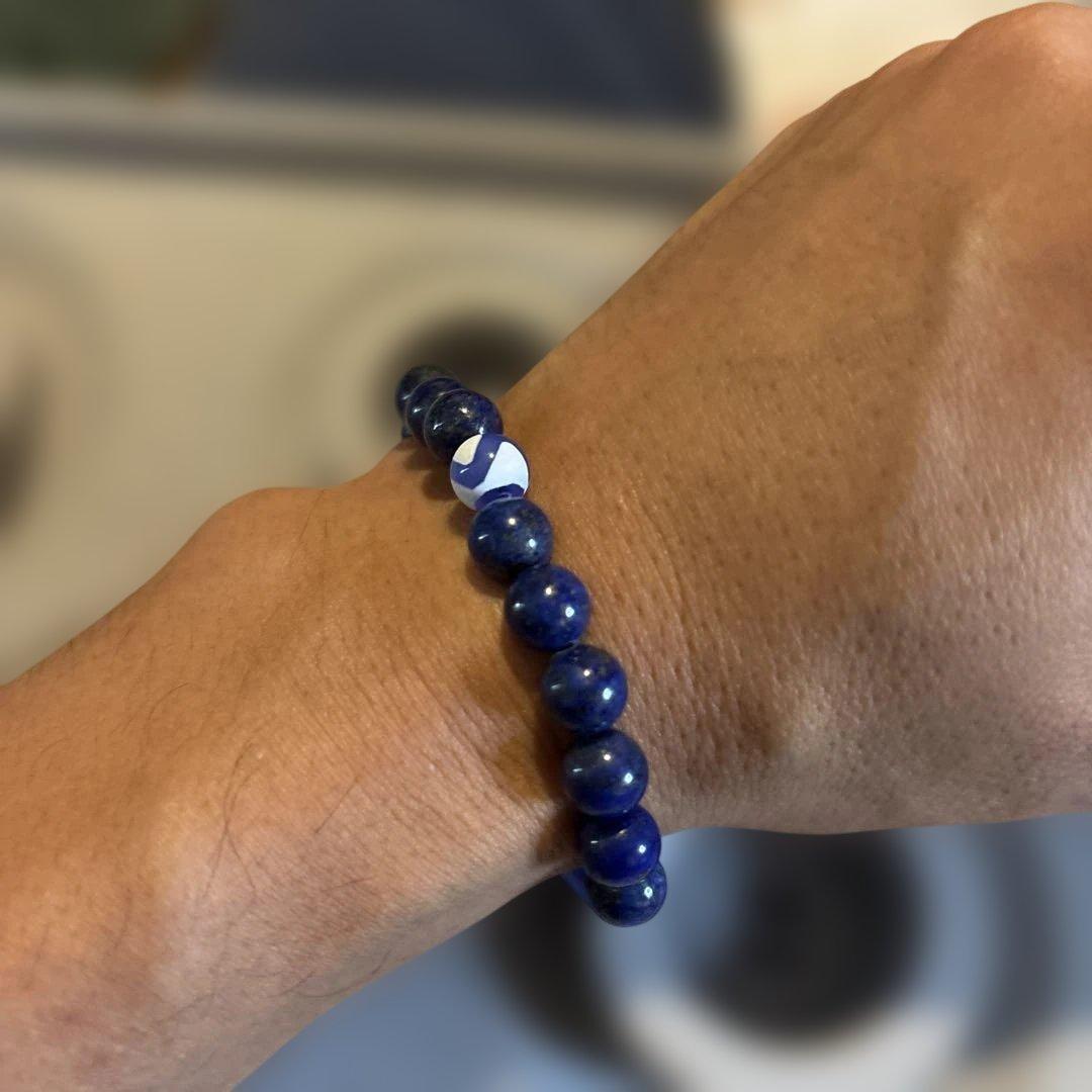 これは！第2チャクラにズンときます！青玉髄天珠！双観世音天珠、ラピスラズリ！虎牙