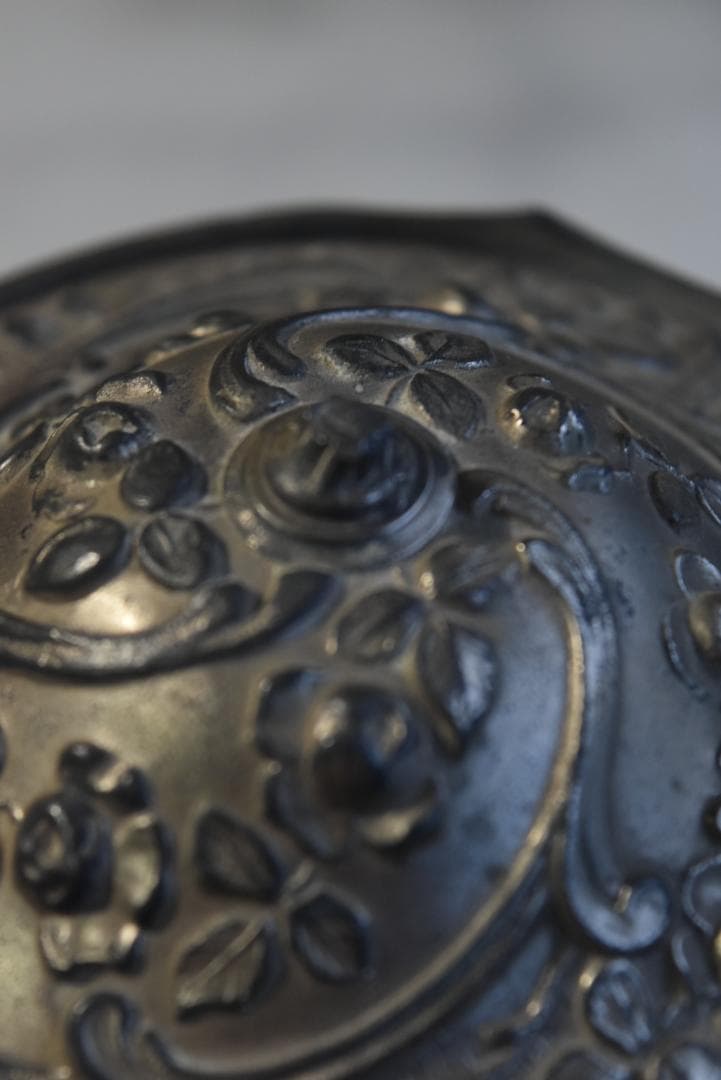 訳有　フランスアンティーク 青いガラスのボンボ二エール・ビスケットジャー