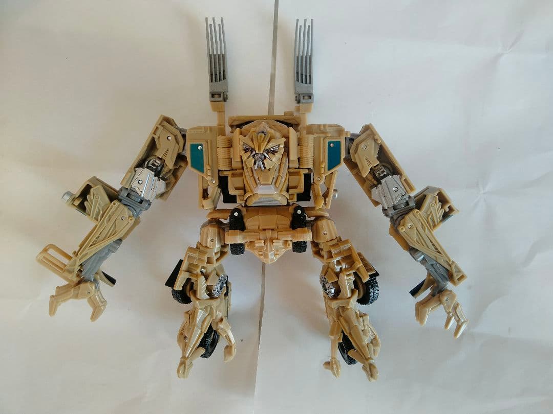 トランスフォーマー スタジオシリーズ SS-24 ボーンクラッシャー 状態良です