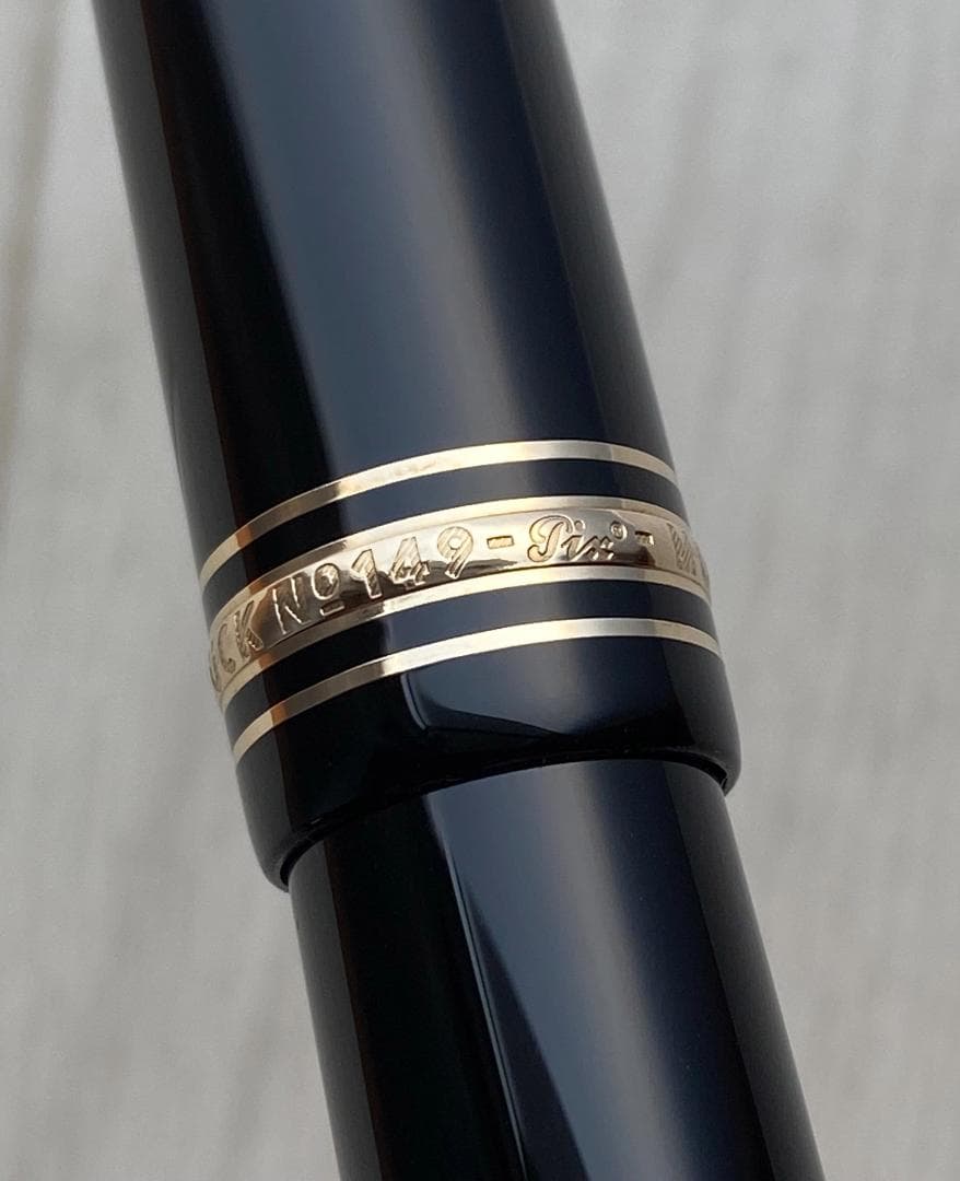 現行品　未使用に近い モンブラン 149 18K 太字 Au750 万年筆