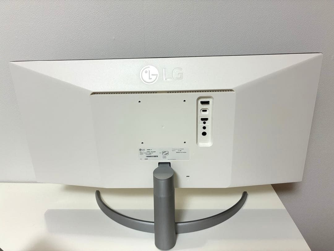 ま*ん様 【美品】LG ウルトラワイドモニター 29WQ600