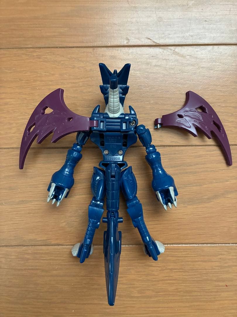 デジモンクロスウォーズ　フィギュアシリーズ9体　＋　デジモンクロスローダー