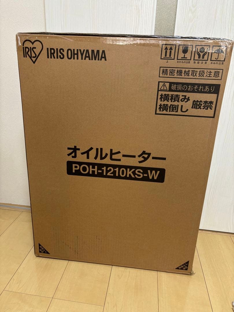 【値下げ】オイルヒーター　POH-1210KS-W アイリスオーヤマ　ホワイト