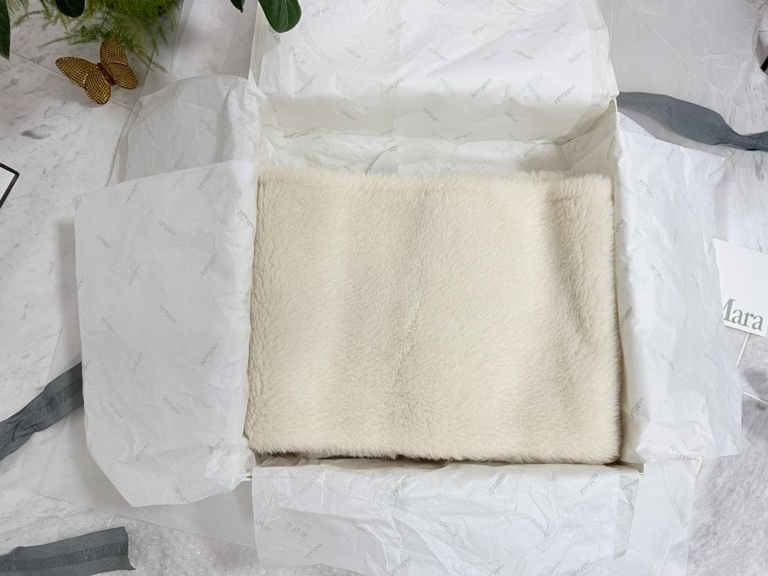 未使用級★Max Mara/マックスマーラ テディマフラー ストール ホワイト