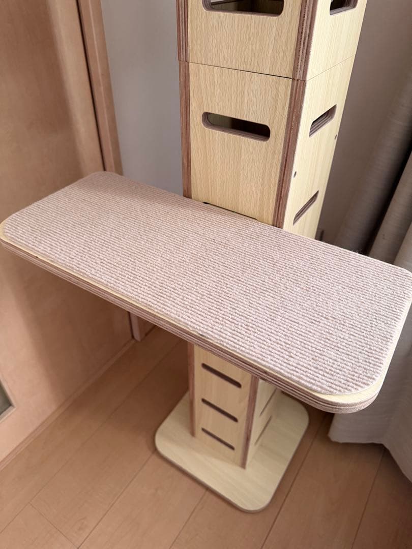 突っ張り型 キャットツリー トーテム TOTEM