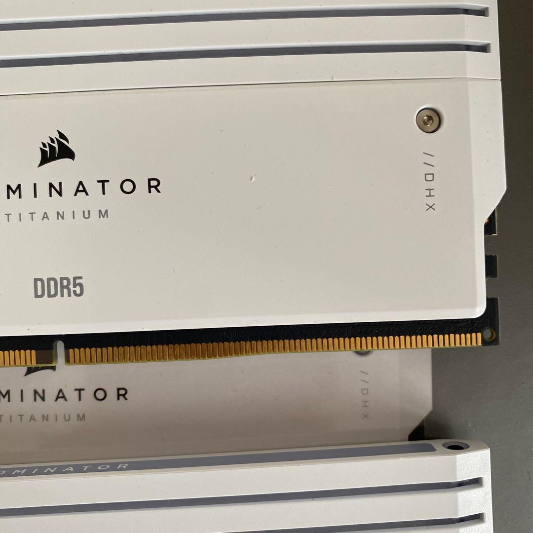 メモリー Corsair DDR5-6000MHz 16GBx2