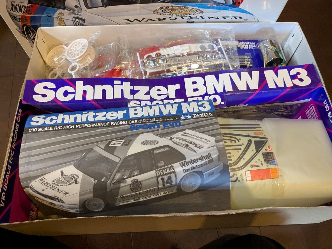 タミヤ１/１0 Schnitzer BMW M3 SPORT EVO.RCカー