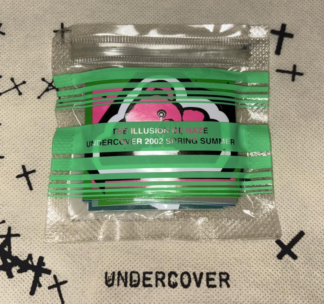 illusion of HAZE期 グラフィックステッカー 2つセット 40枚