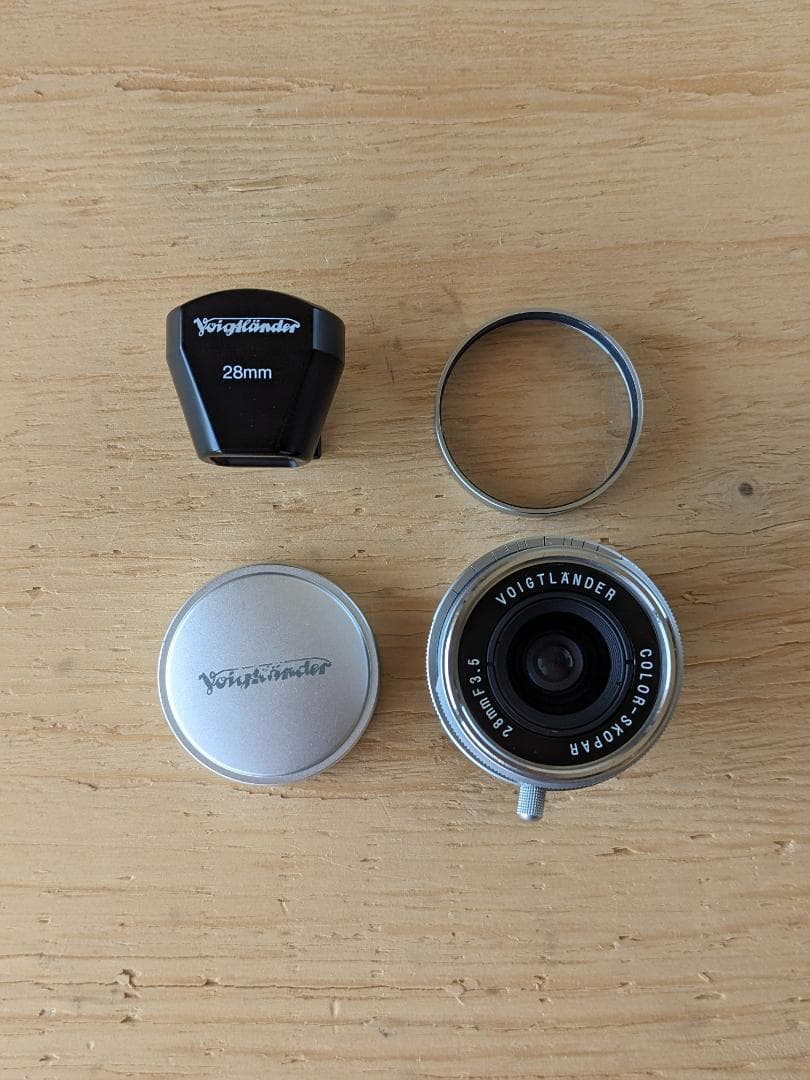 Voigtländer COLOR SKOPAR 28mmF3.5ファインダー付
