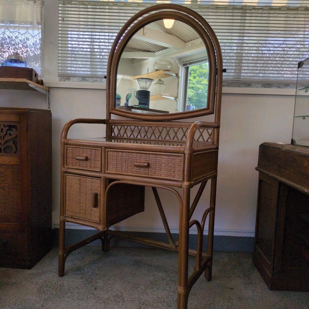 ヴィンテージ　レトロ　ラタン ミラー付きドレッサー