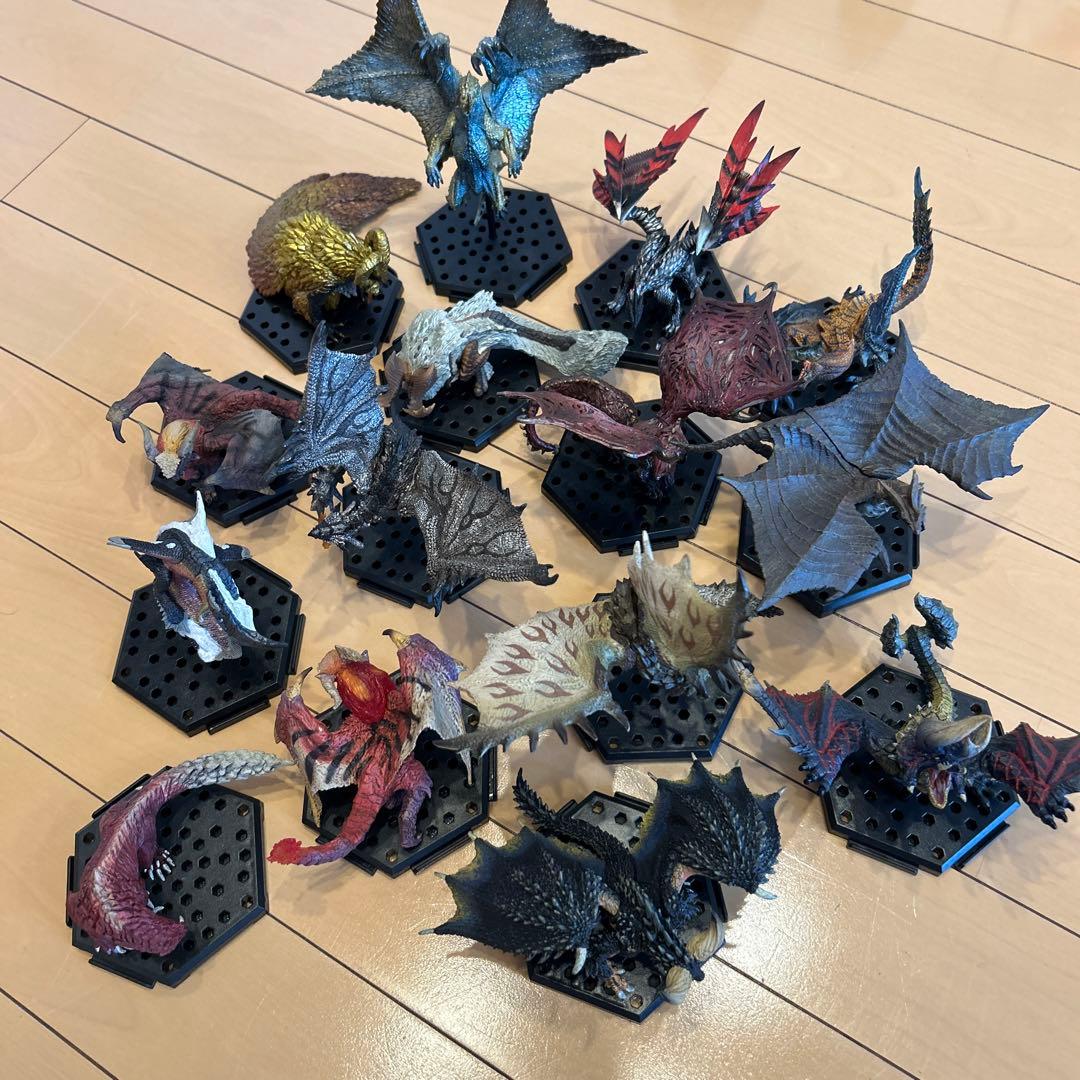 最終値下げ　モンスターハンタースタンダードモデル まとめ売り 150体以上