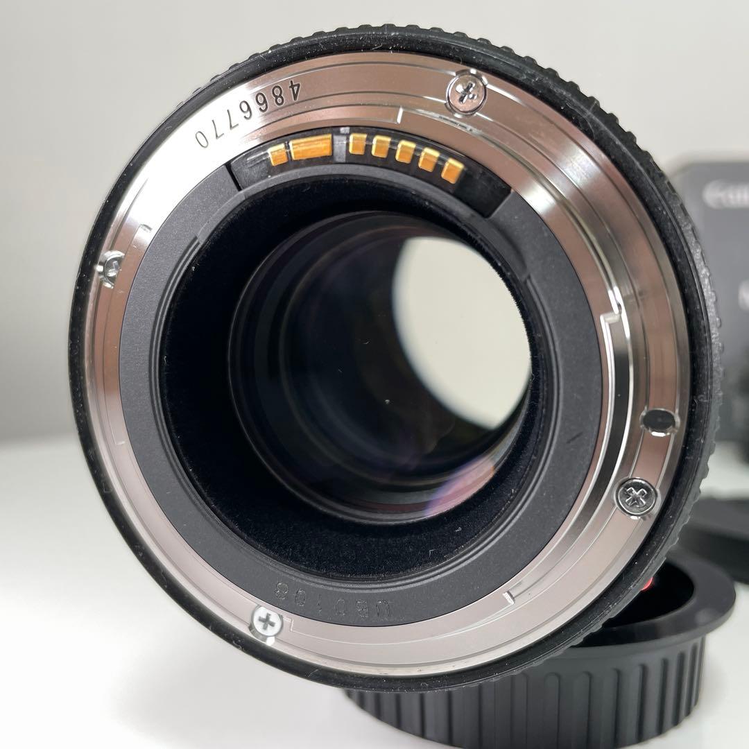 Canon EF 100mm f/2.8L マクロレンズ + マウントアダプター