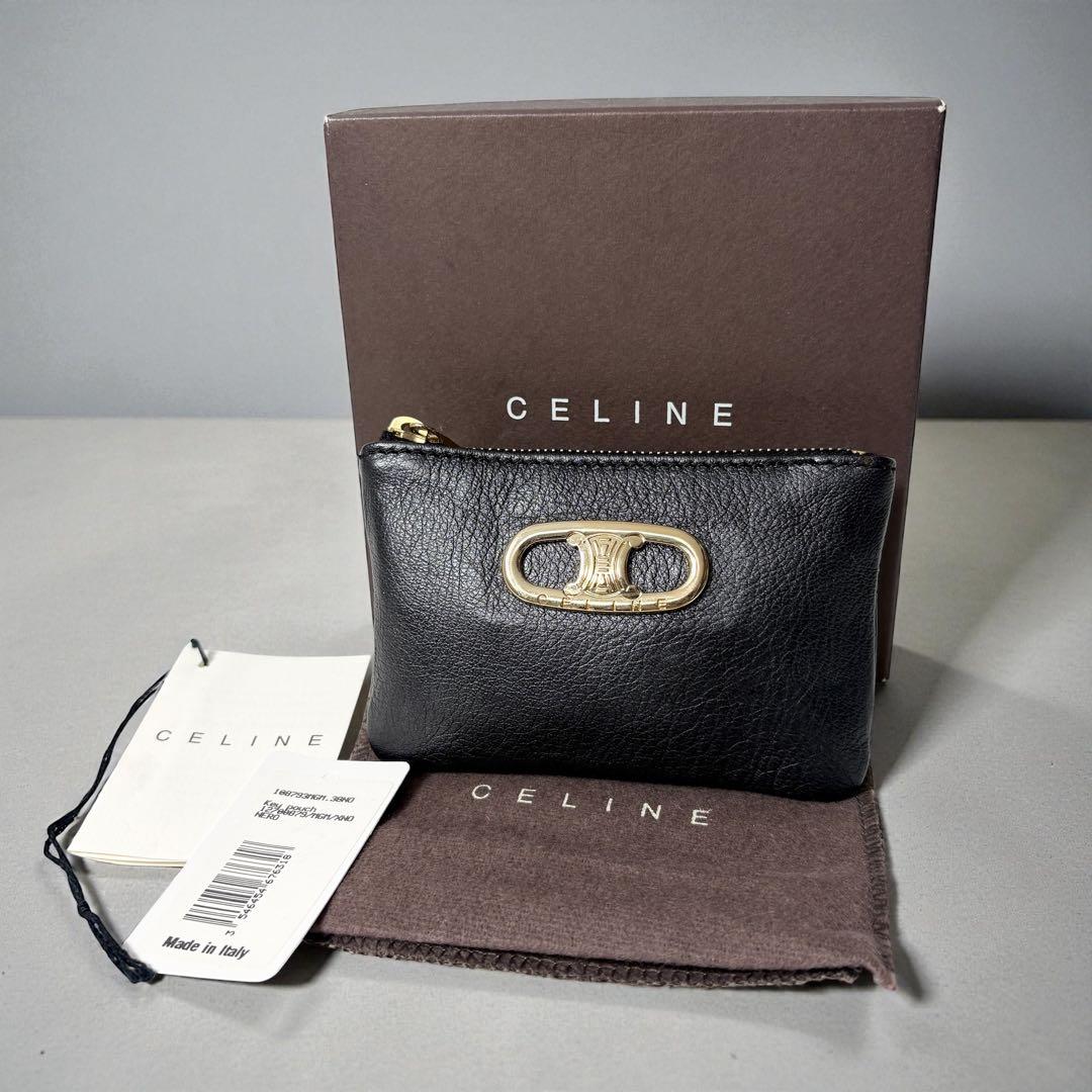 セリーヌ　CELINE トリオンフ　レザー　ケース　キーチェーン付　黒.