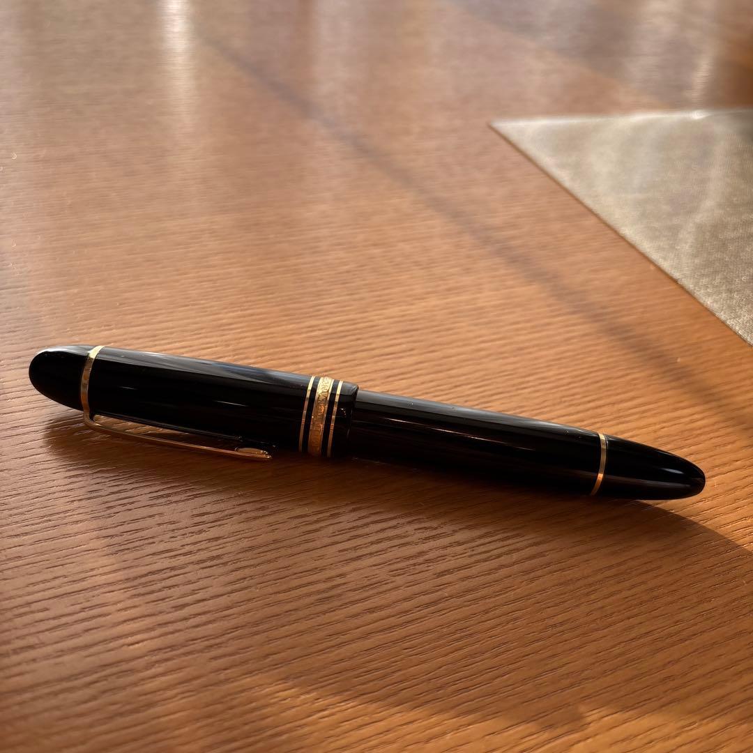 モンブランマイスターシュテュック149万年筆14K