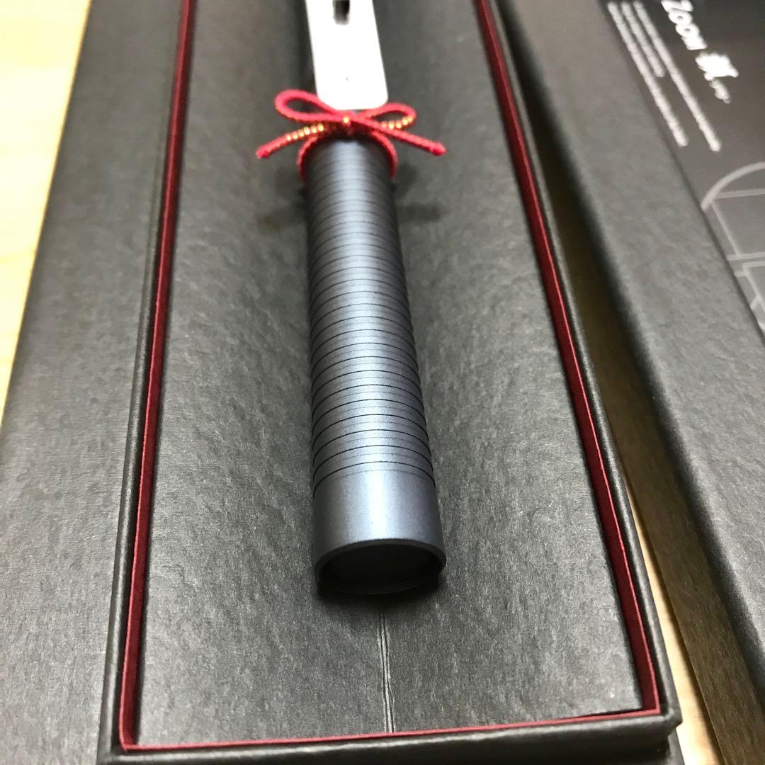 トンボ鉛筆　zoom韻　砂紋　藍鼠色