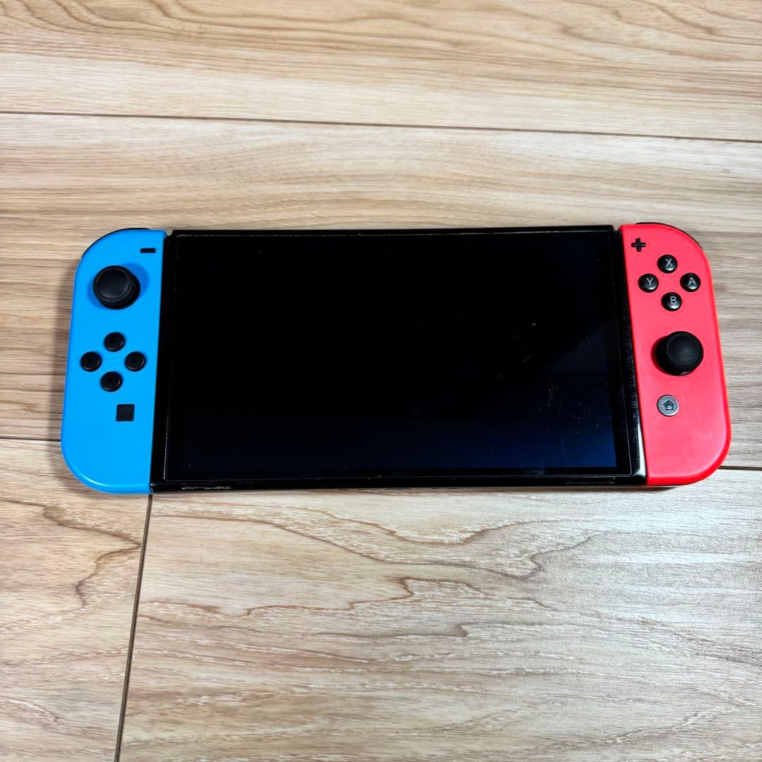 Nintendo Switch 本体　ケース付き