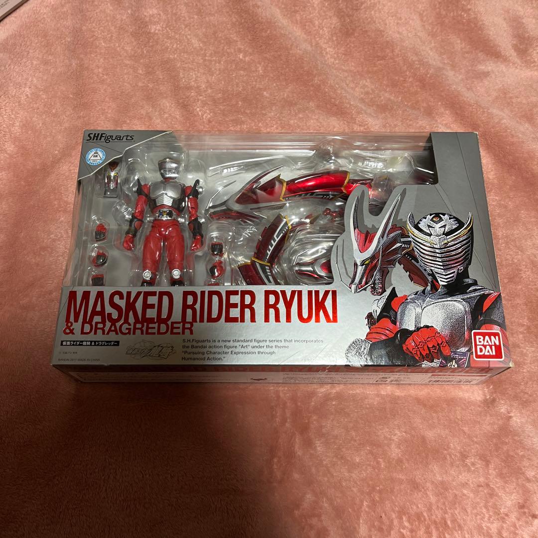 【超貴重】仮面ライダー龍騎フィギュアーツ旧バージョンs.h.figuarts初版