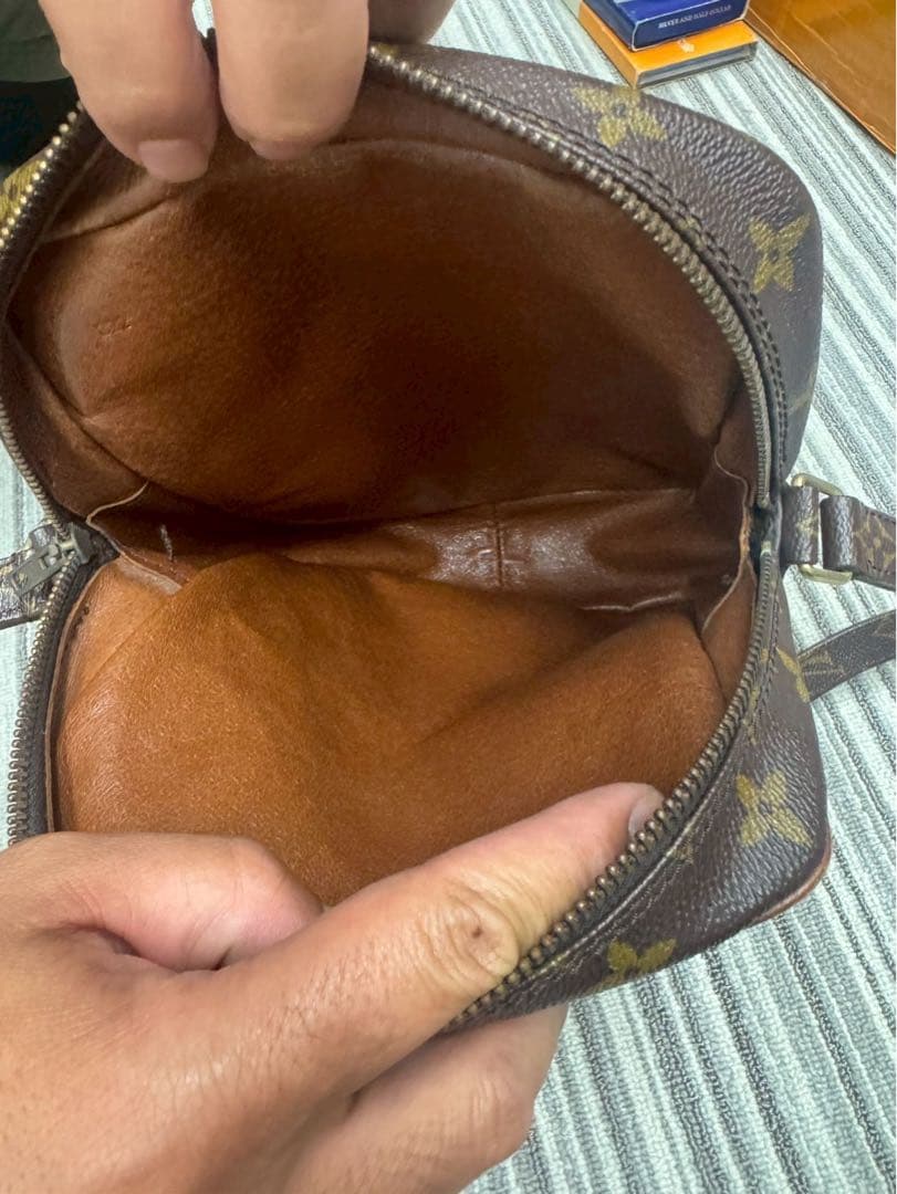 Louis Vuitton ルイヴィトン　モノグラム ショルダーバッグ