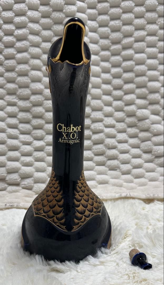 Chabot XO Armagnac アヒル型ボトル
