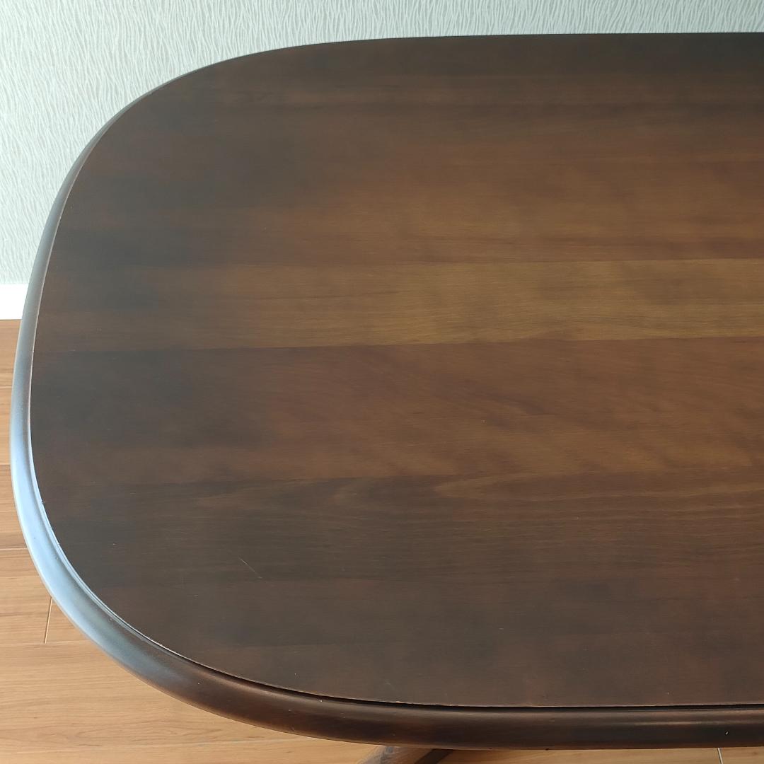 飛騨産業　キツツキマーク　ダイニングテーブル　オーバル型