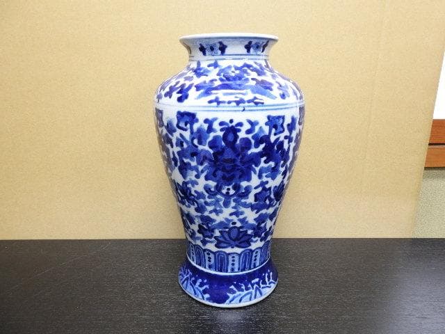 清朝？染付壺　MA285