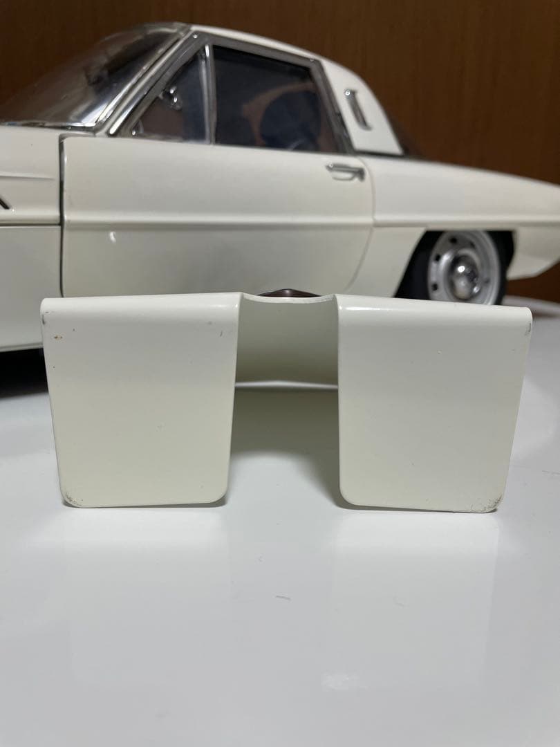 デアゴスティーニ マツダ コスモスポーツ 完成品 エンブレム付