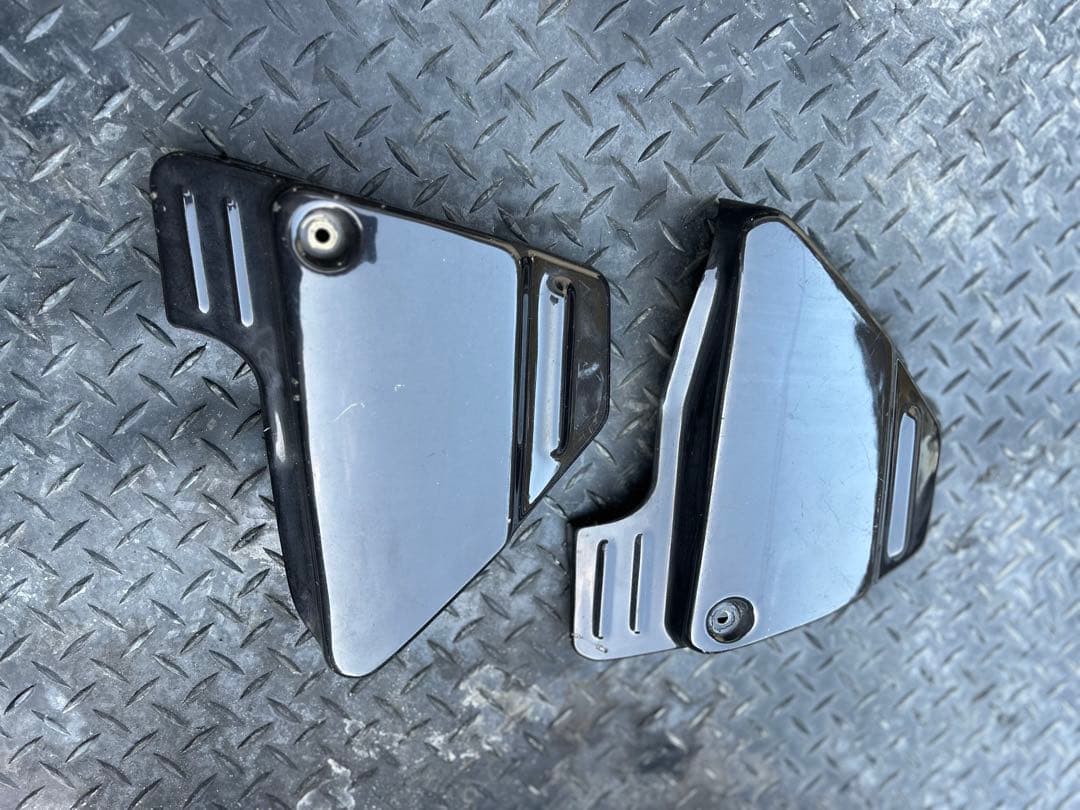 シ*グ様 ✨️ペケジェーアール4HM✨️タンク・サイドカバーセット