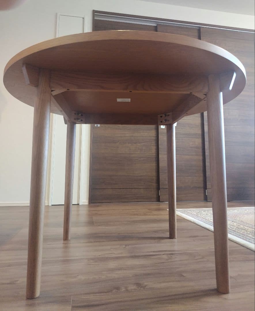 しろくま unico KIRP ラウンドダイニングテーブル Φ1000