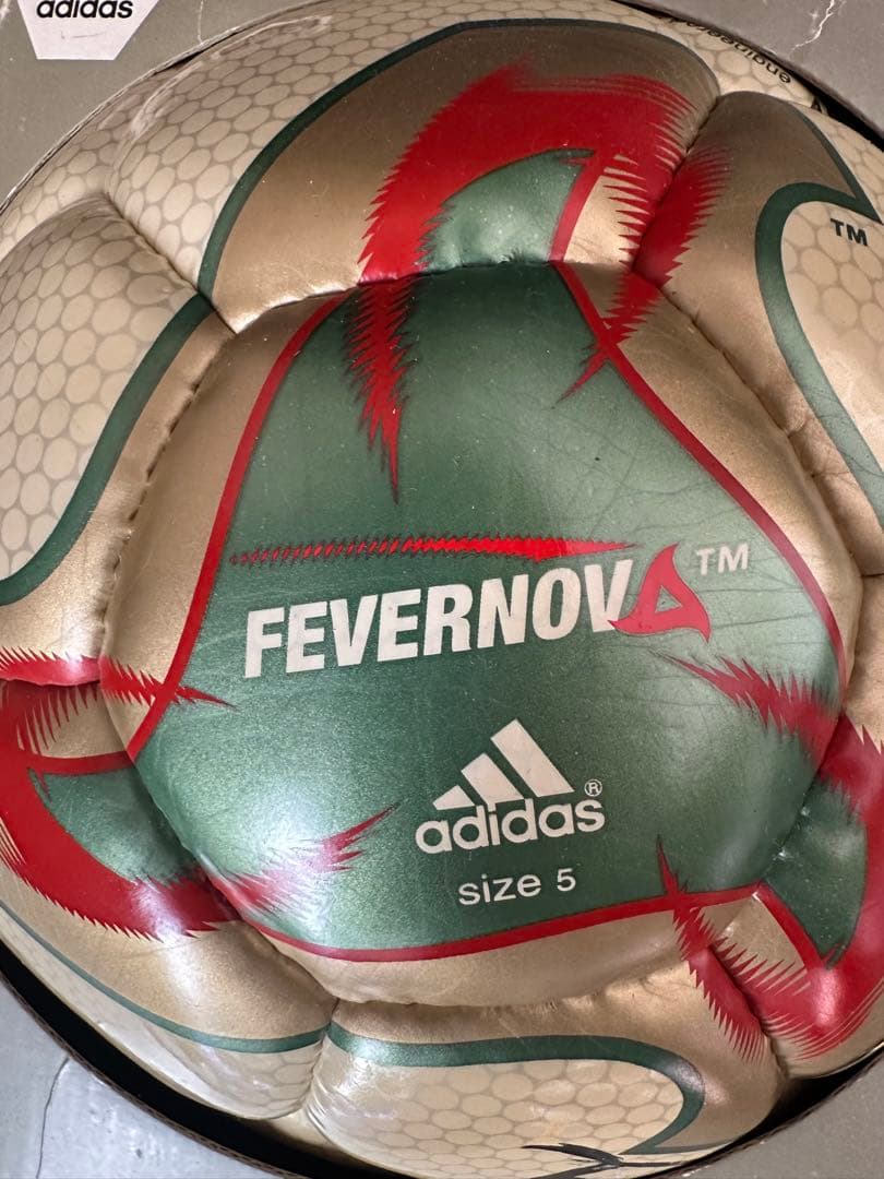 フィーバーノヴァ　2002W杯公式球　サイズ5号球　ラモスサイン