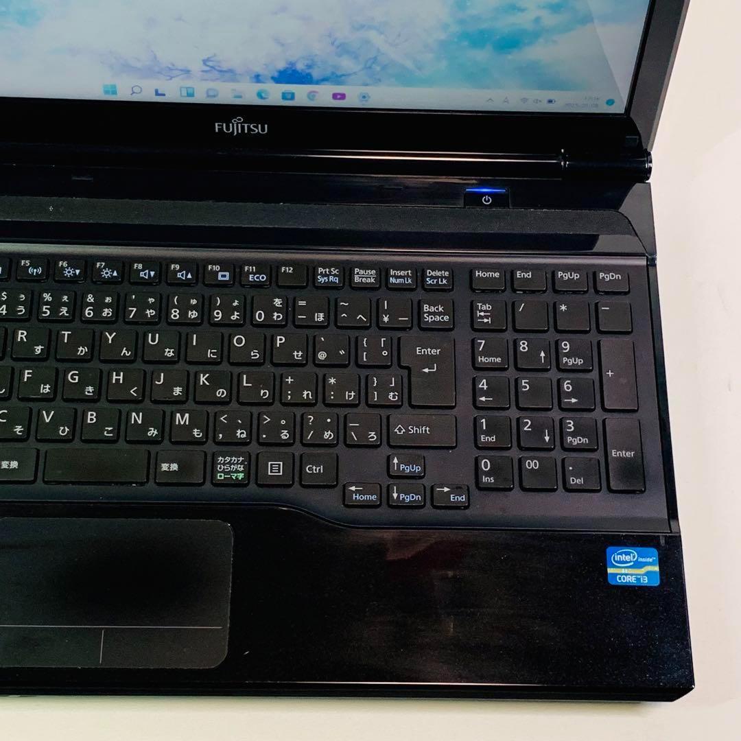 Core i3✨カメラ✨SSD✨オフィス✨Windows✨富士通✨ノートパソコン
