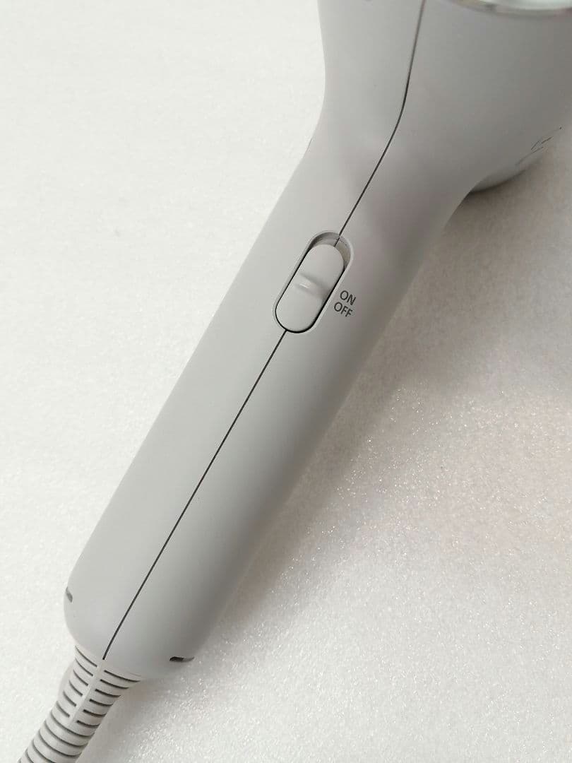 23年製　パナソニック　PANASONIC　ドライヤー　EH-NA0J 　40