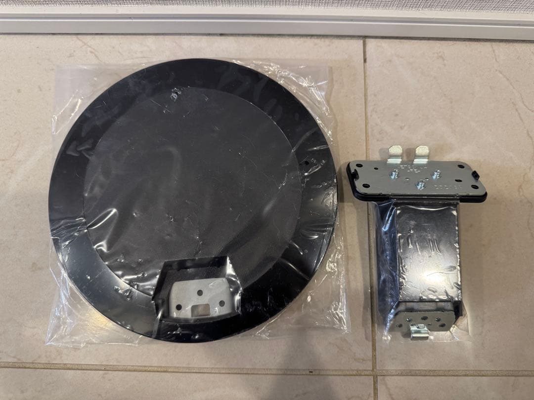 SHARP 24V型 AQUOS 液晶テレビ 2T-C24ADB