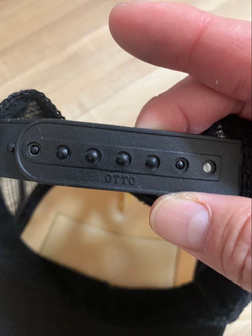 国内正規品　最終値下げ‼️CHROME HEARTS メッシュキャップ