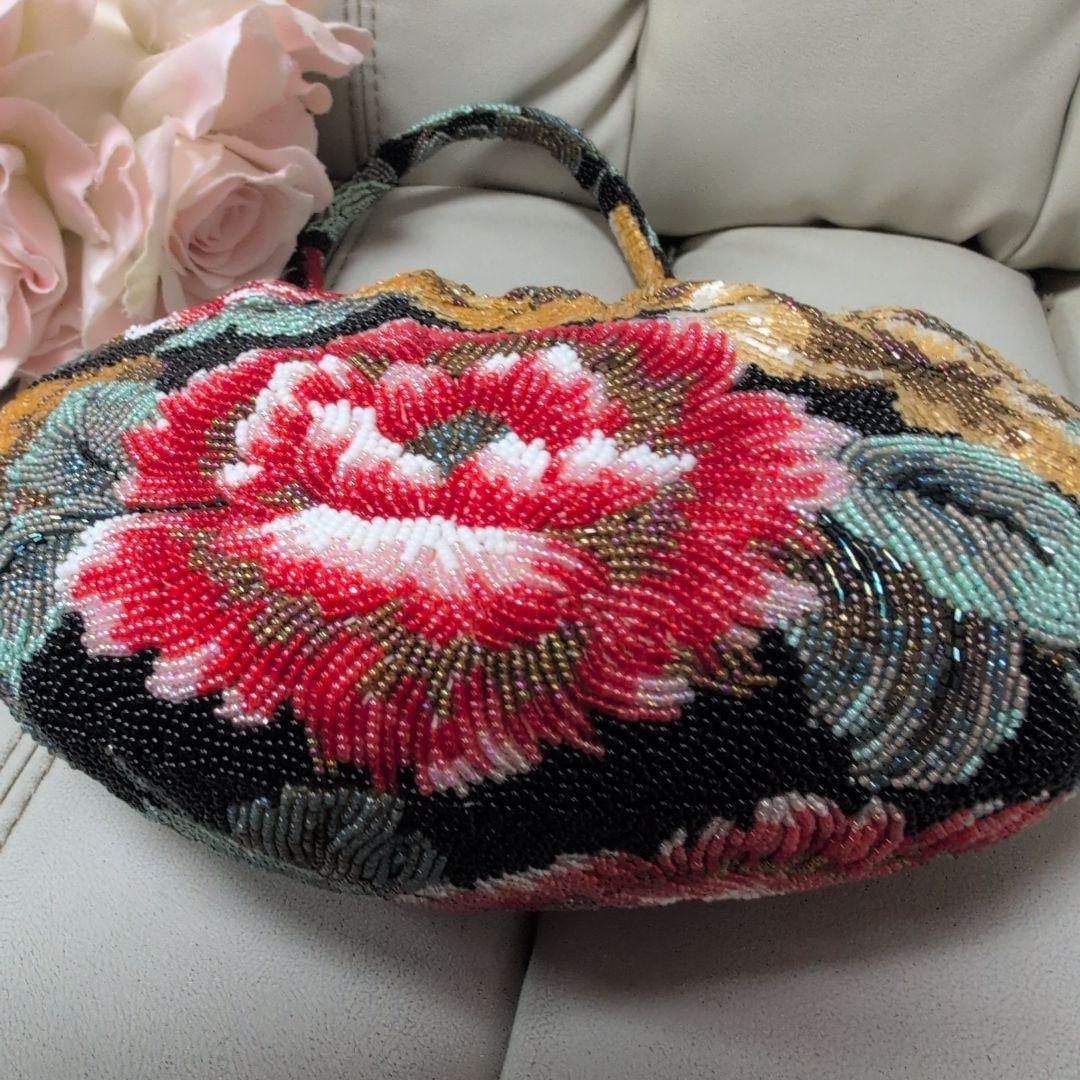 はな　ビーズ和装バック　花柄刺繍 　がま口バッグ　美品