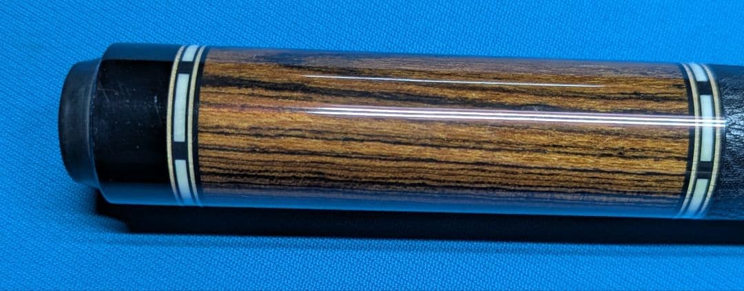 【オマケ付き!!】HOWキュー ZR-3