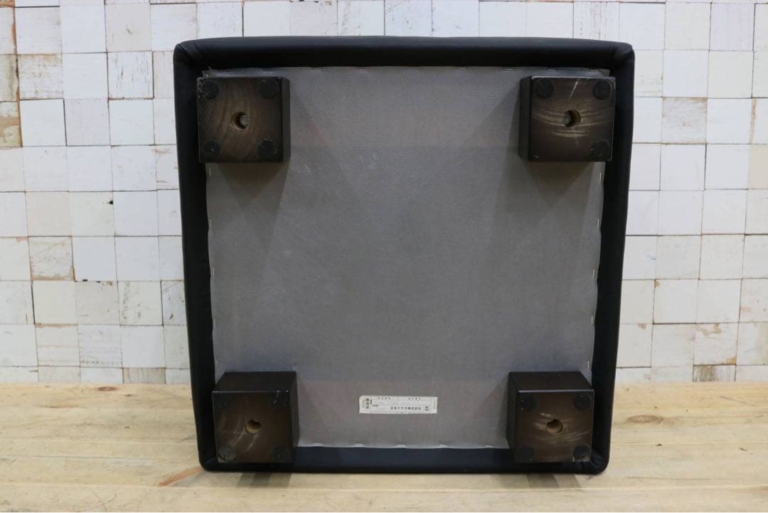 GMIS46C○HUKLA / フクラ オットマン スツール 椅子 ブラック