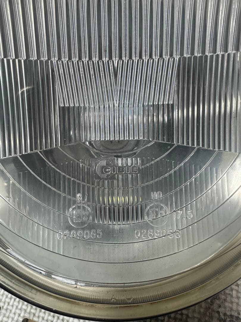 やま当時物シビエスーパーコンペ180π凹みレンズ付きCIBIE