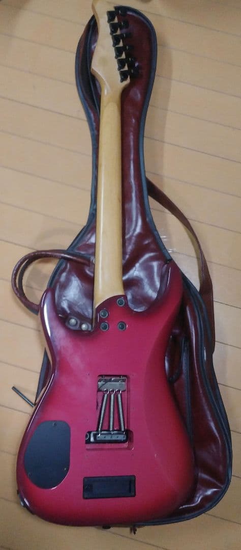 FERNANDES　フェルナンデス FR-75？ SHADOW ピックアップ