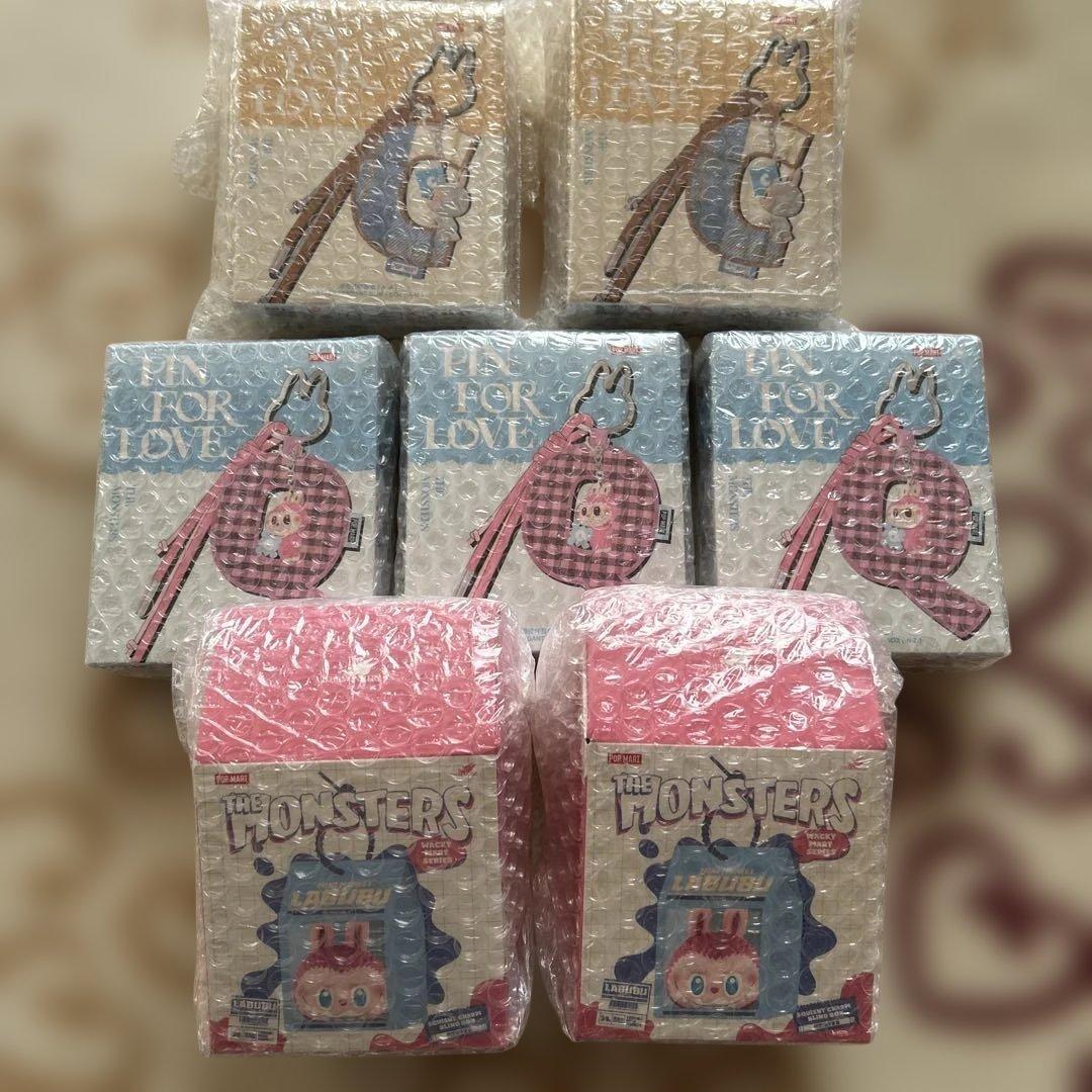 POPMART LABUBU ペンダント