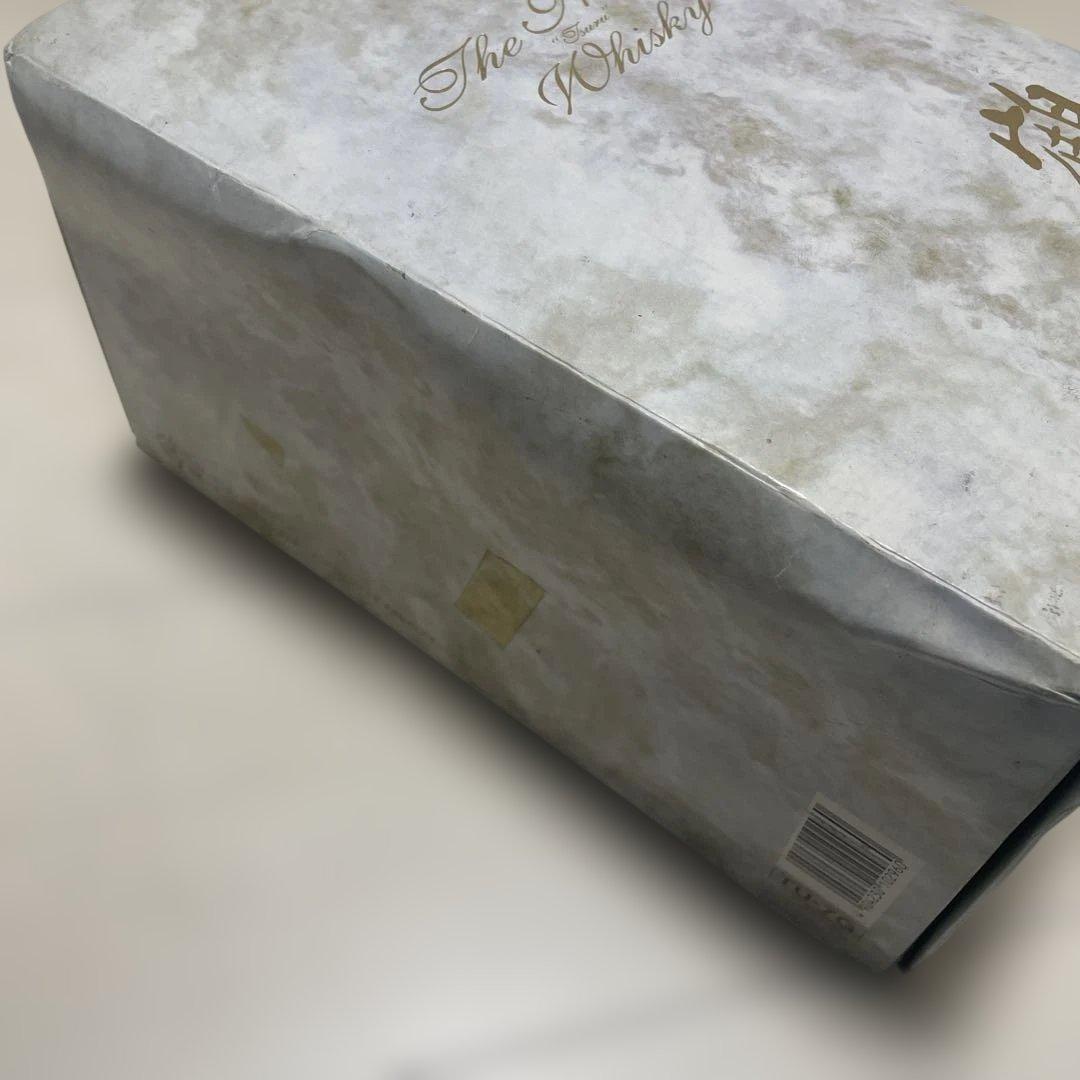 【未開栓】ニッカウィスキー　鶴　700ml 陶器ボトル　箱入り