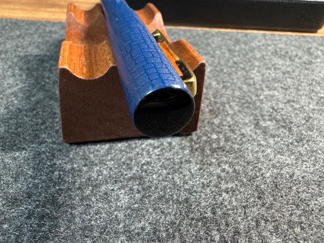 パイロット 変わり塗り石目 ダークブルー F 万年筆