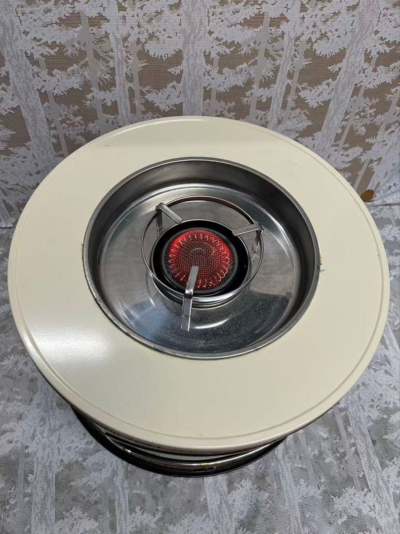 円形ストーブ 木目調（13）